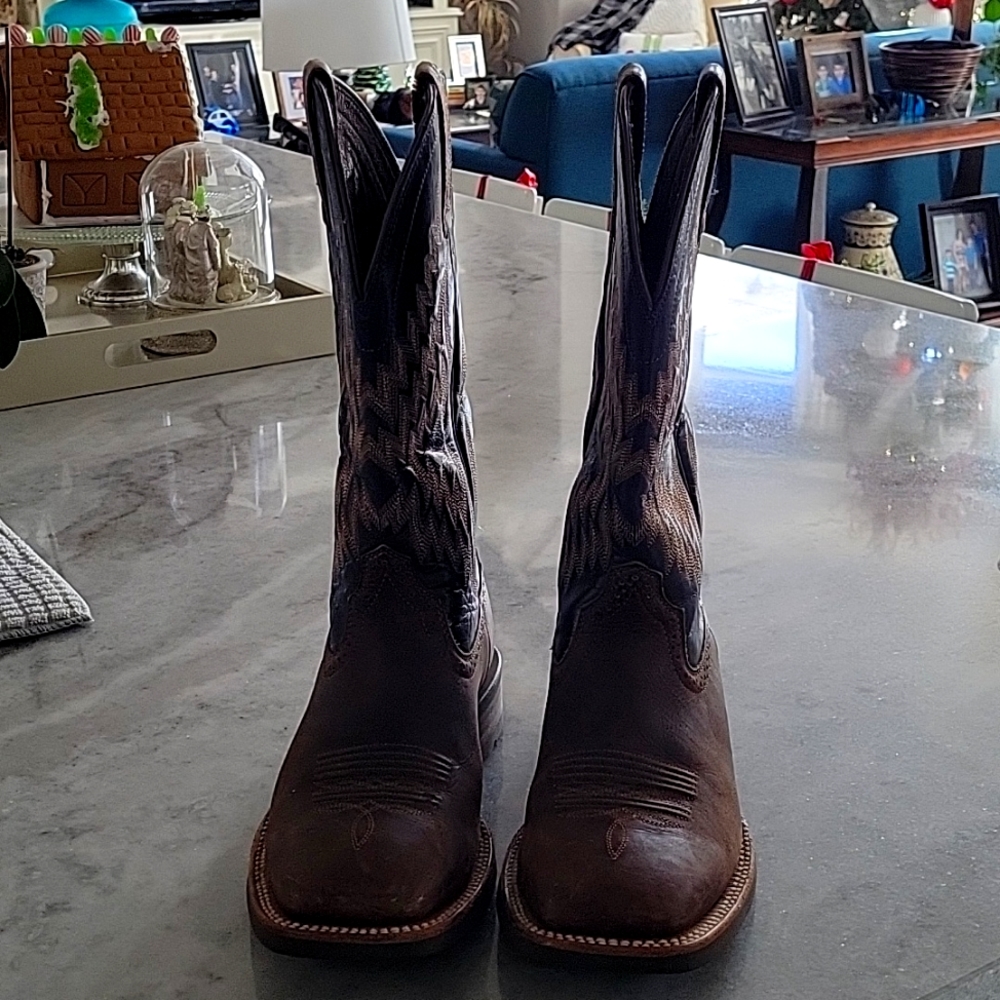 Ariat Cowboy Boots